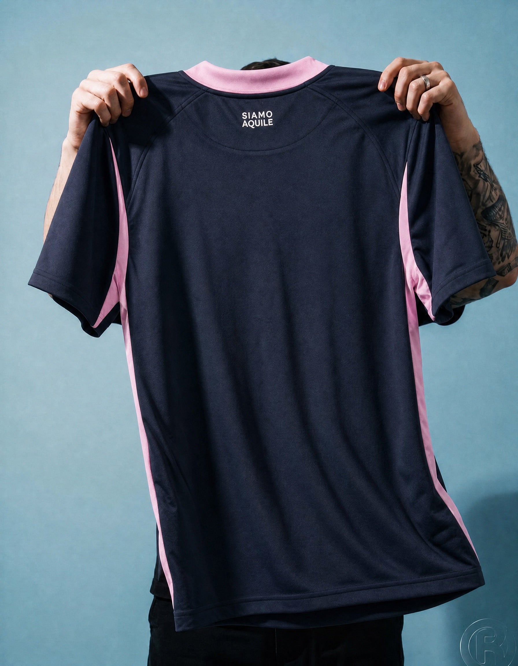 Maglia Palermo Away 2025/26 design rétro blu navy e rosa