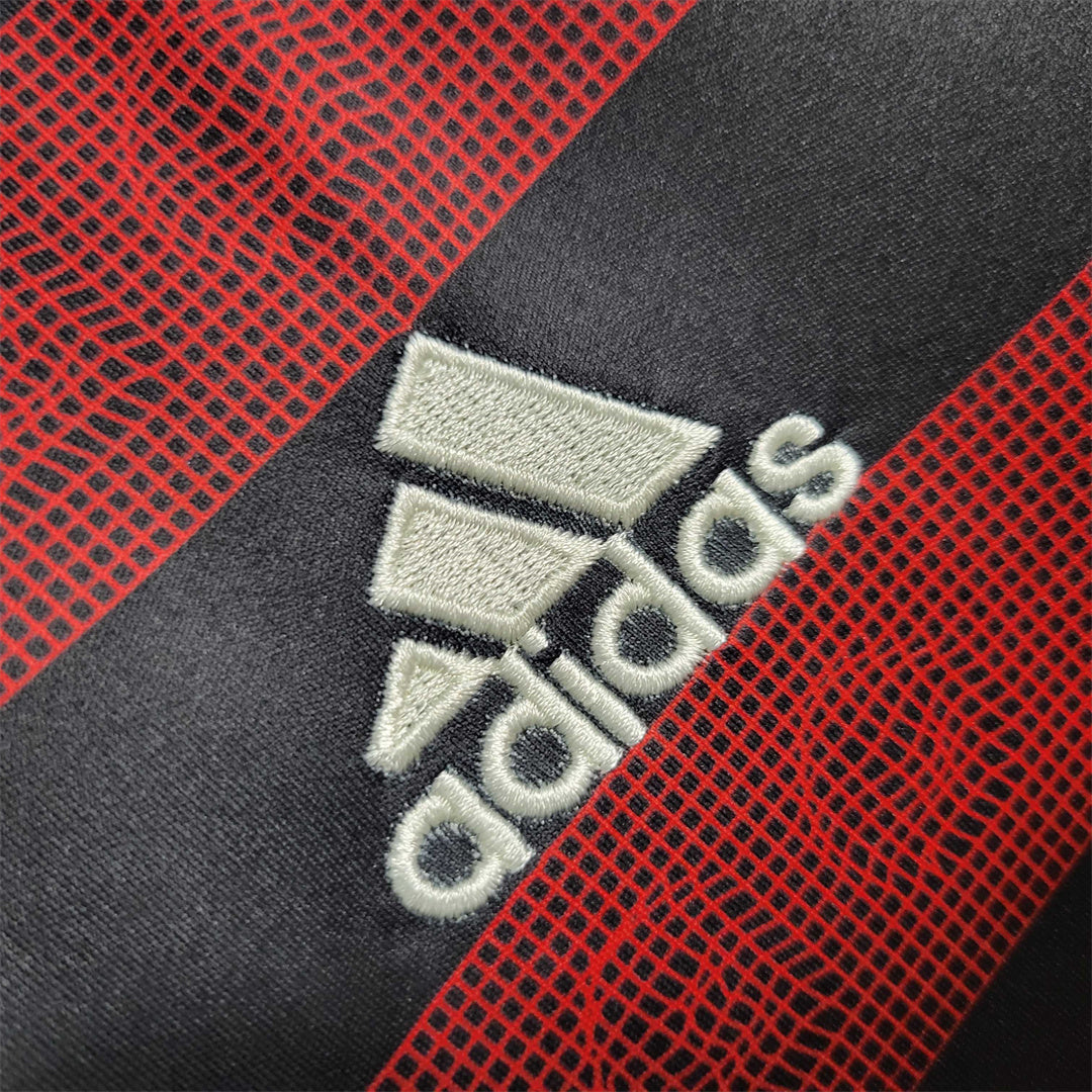 Flamengo maglia home 2018/19 rosso nera stile moderno rétro