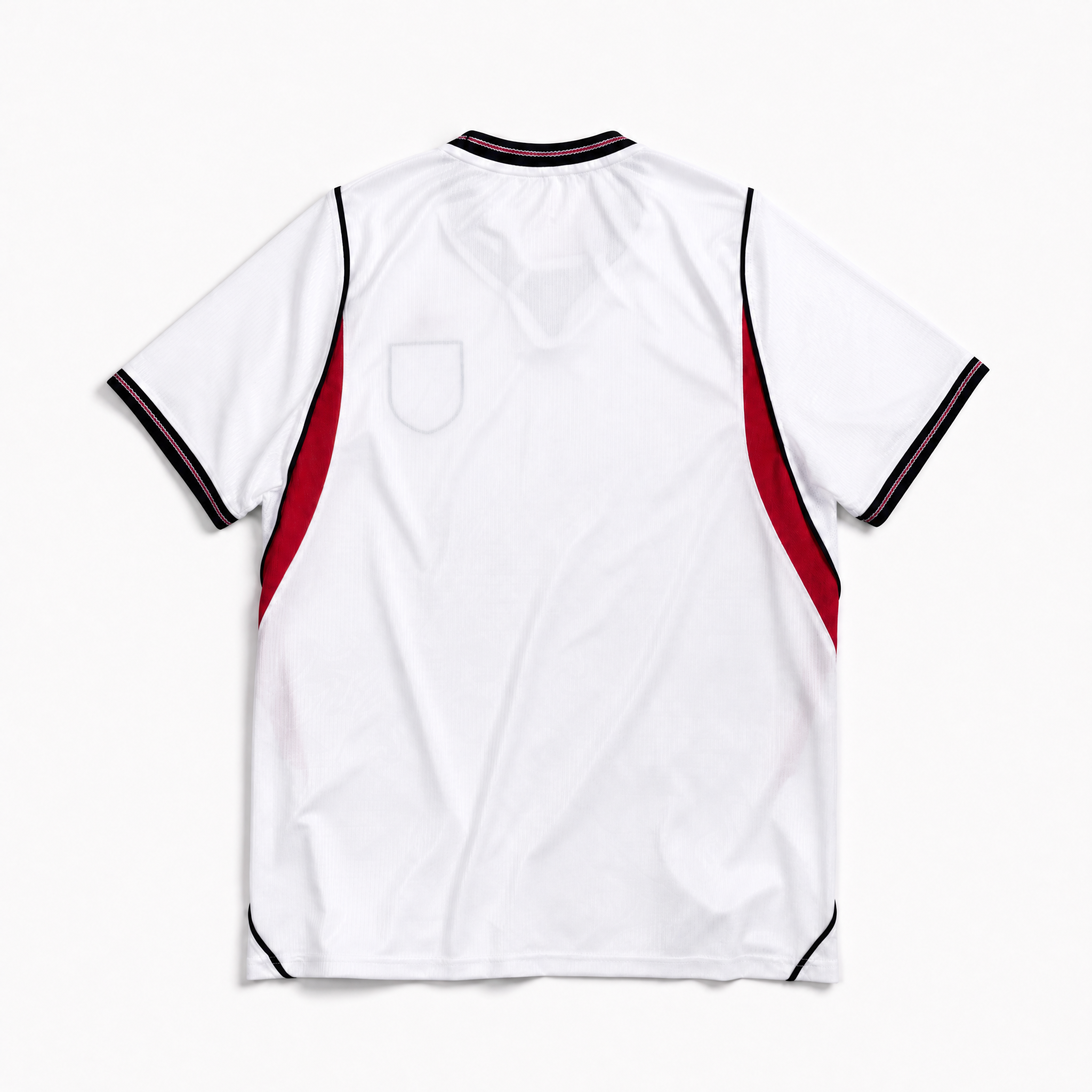 Retro della maglia bianca della nazionale inglese 2026 con rifiniture scure e rosse sul colletto