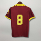 Retro maglia Roma 1991/92 con numero 8 giallo su base rossa