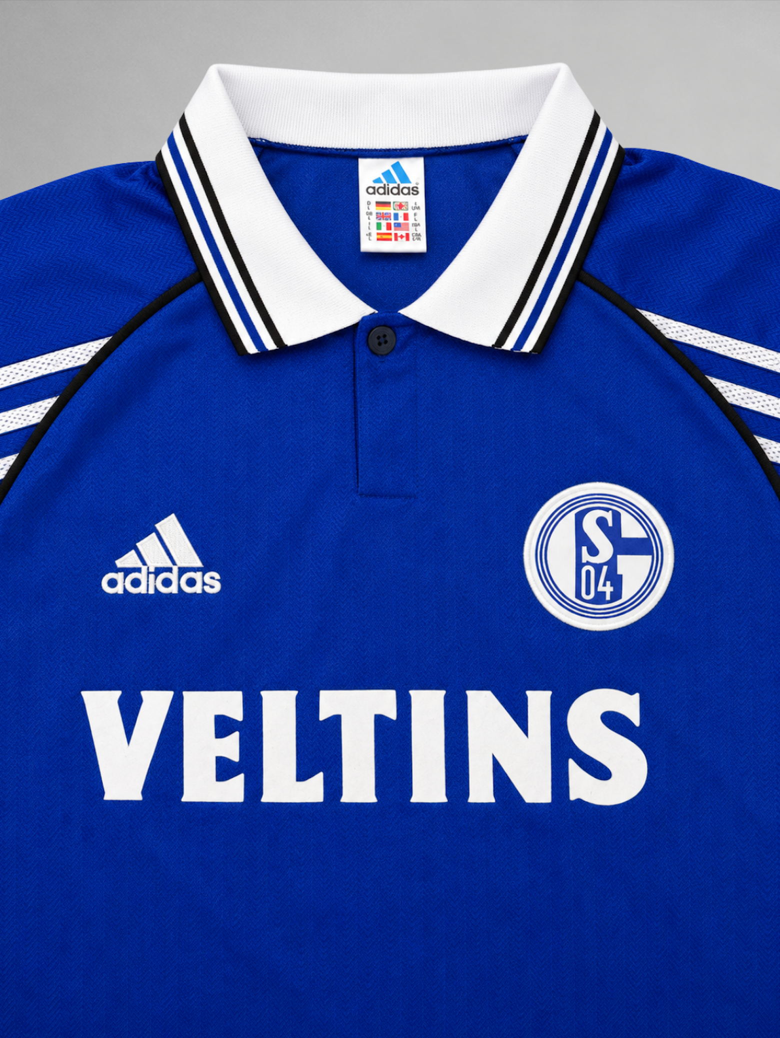 Dettaglio colletto Schalke 04 maglia home anni 90