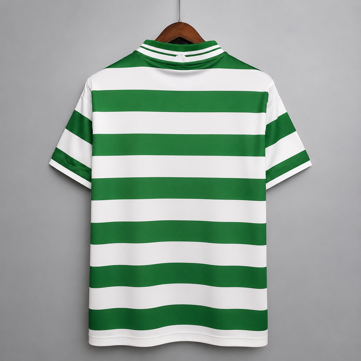 Dettaglio bande verdi maglia Celtic rétro