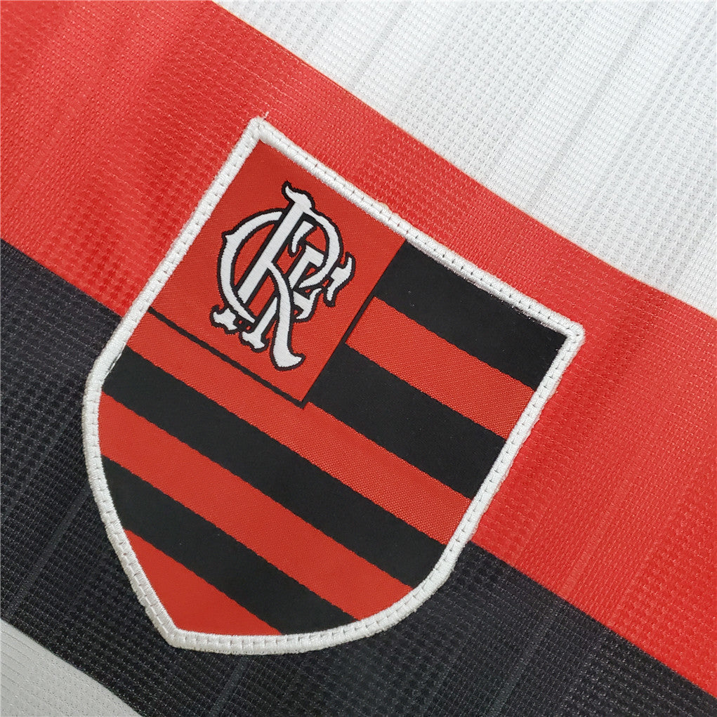 Dettaglio stemma commemorativo Flamengo away jersey 1995 edizione limitata