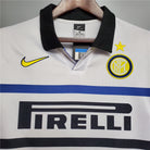 maglia da trasferta bianca Inter 1998/99.