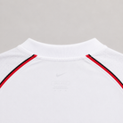 Flamengo jersey vintage 2002/03 appesa con design classico brasiliano