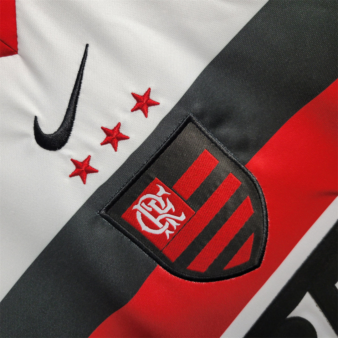 Retro jersey Flamengo 2001/02 stile calcio brasiliano vintage