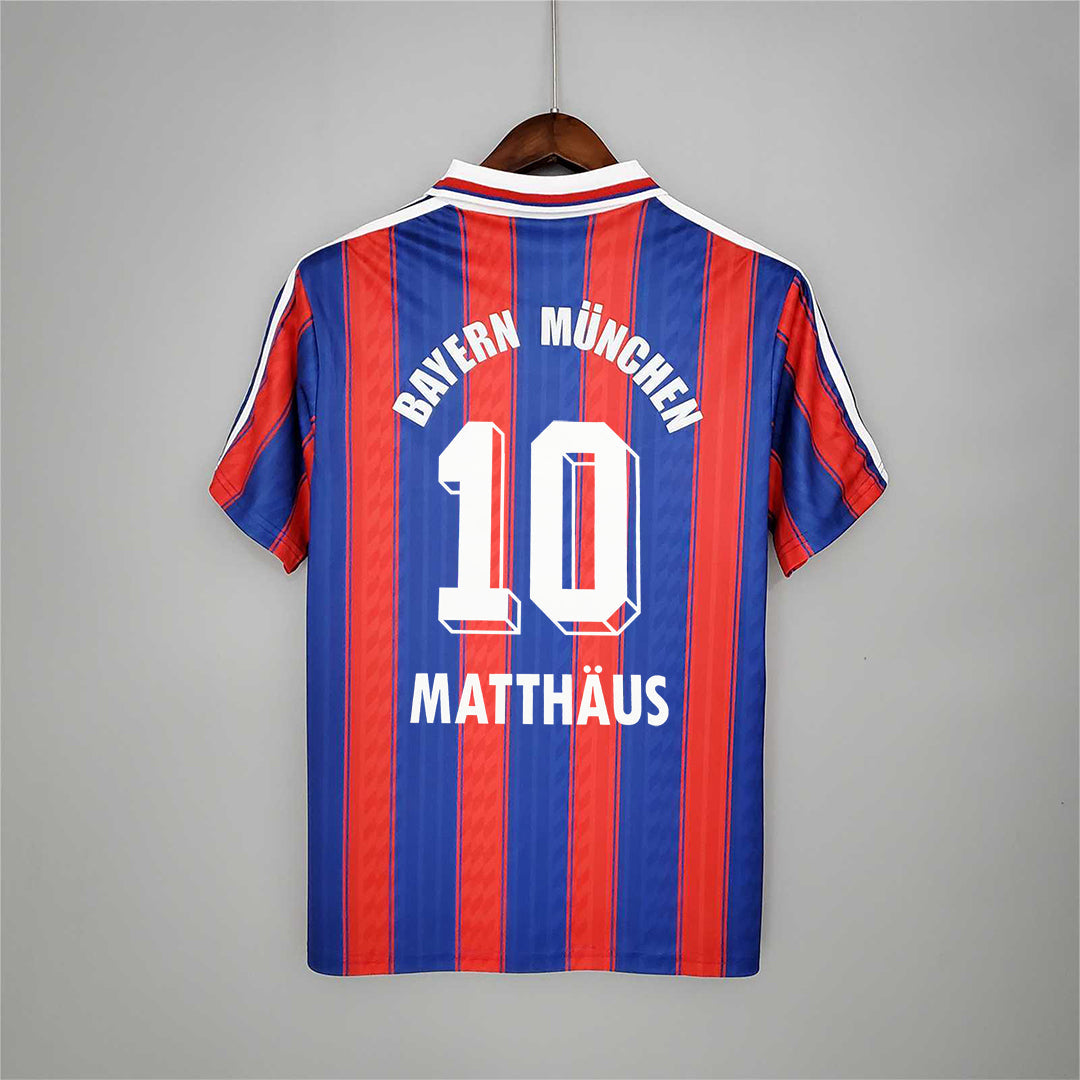 Retro maglia Bayern Monaco 1995/96 stile calcio vintage numero 10