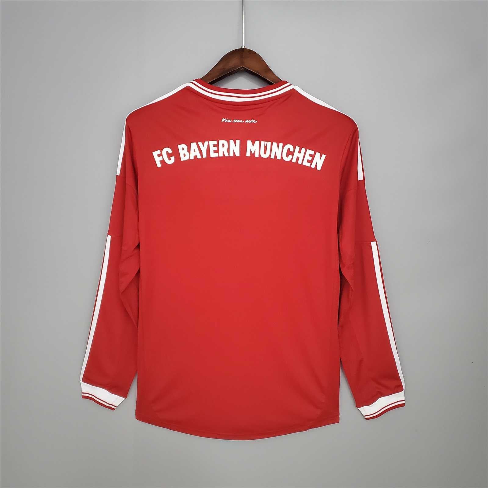 Retro maglia Bayern Monaco long sleeve calcio europeo